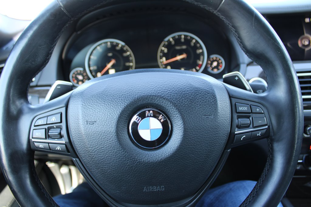 2015 BMW 7-Series 750lxi photo