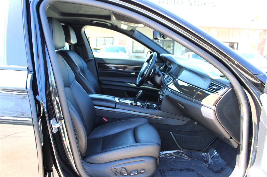 2015 BMW 7-Series 750lxi photo