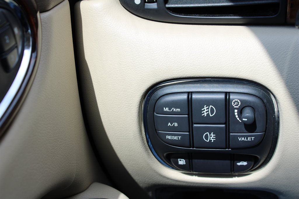 2006 Jaguar XJ-Series XJ8 L photo