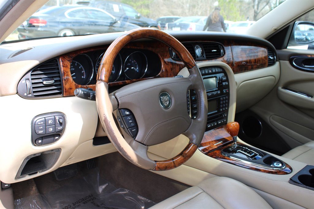 2006 Jaguar XJ-Series XJ8 L photo