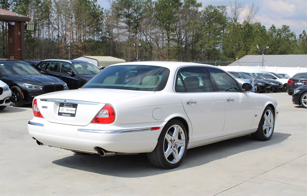 2006 Jaguar XJ-Series XJ8 L photo