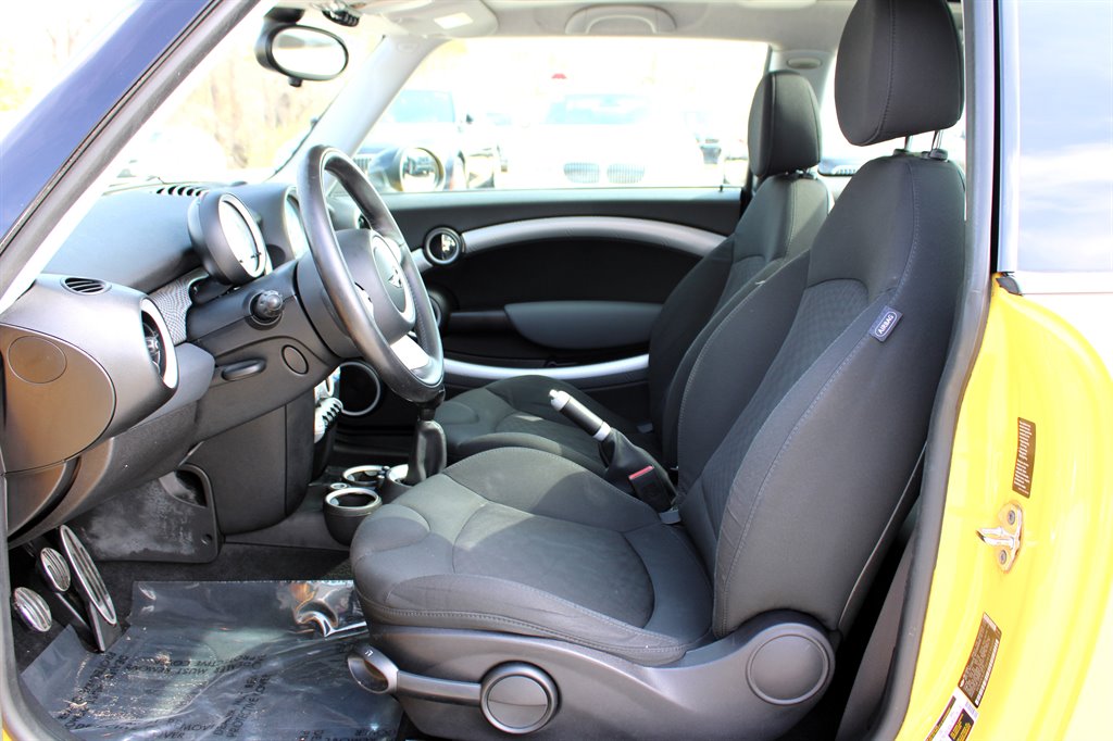2009 MINI Cooper S photo