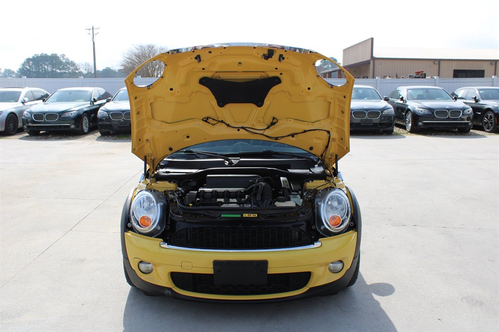 2009 MINI Cooper S photo