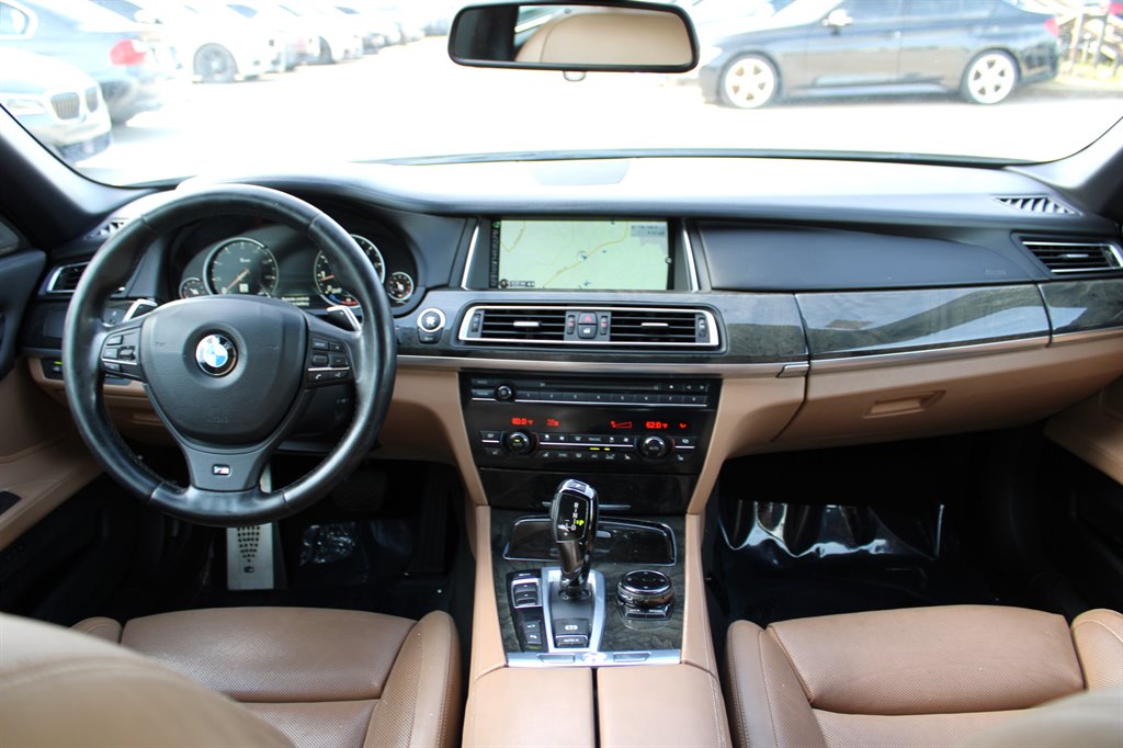 2014 BMW MDX ALPINA B7 LWB photo