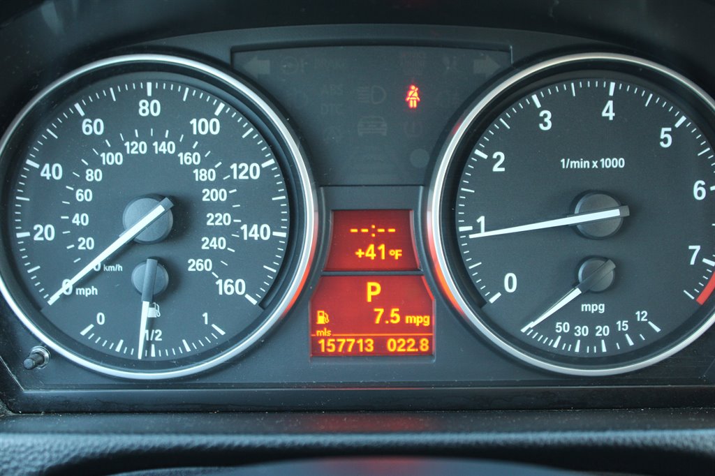 2009 BMW 3-Series 328i photo