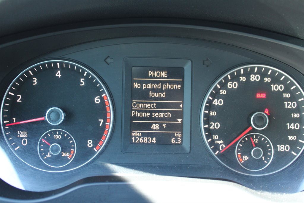 2012 Volkswagen Jetta GLI PZEV photo