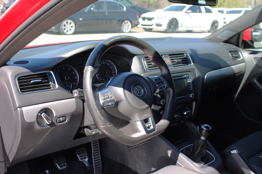 2012 Volkswagen Jetta GLI PZEV photo