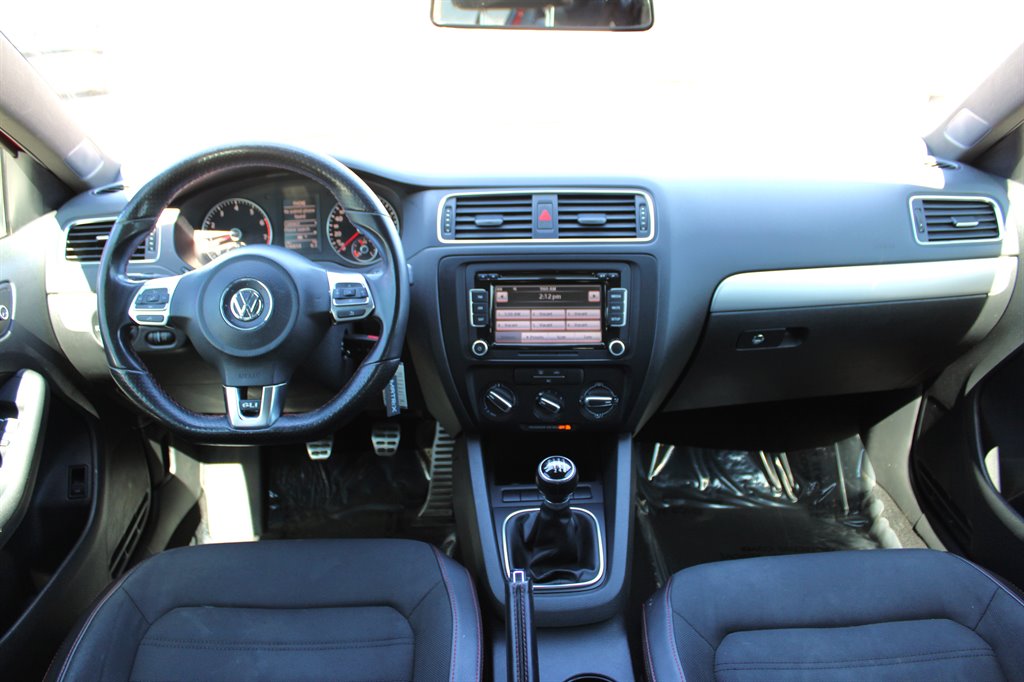 2012 Volkswagen Jetta GLI PZEV photo
