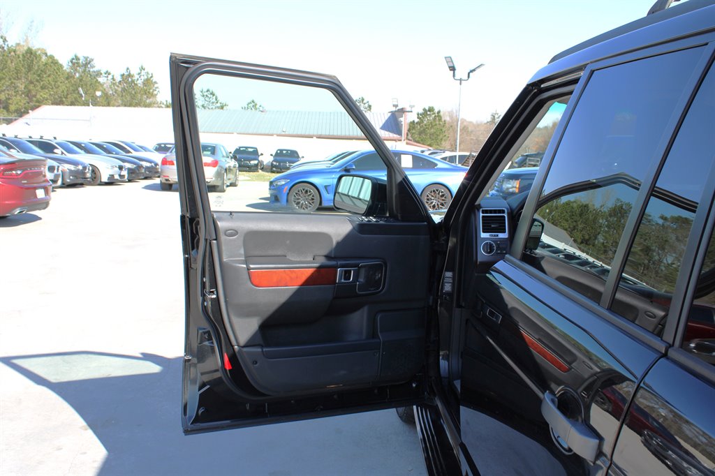 2010 Land Rover Range Rover HSE photo