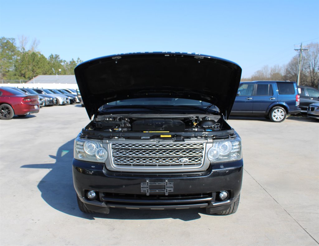 2010 Land Rover Range Rover HSE photo