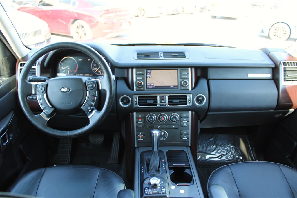 2010 Land Rover Range Rover HSE photo