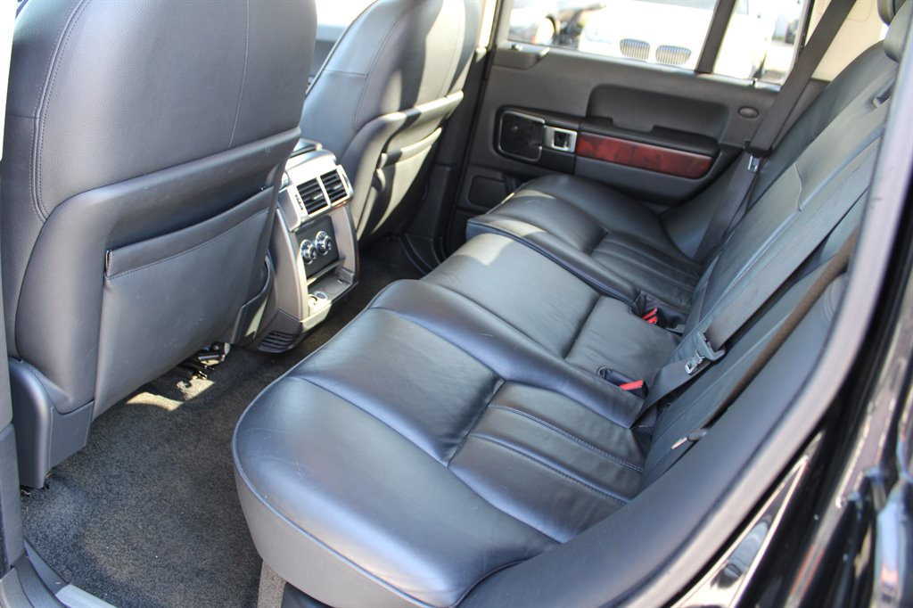 2010 Land Rover Range Rover HSE photo