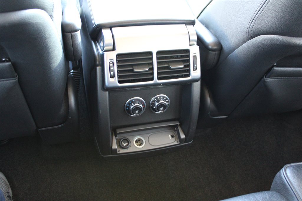 2010 Land Rover Range Rover HSE photo