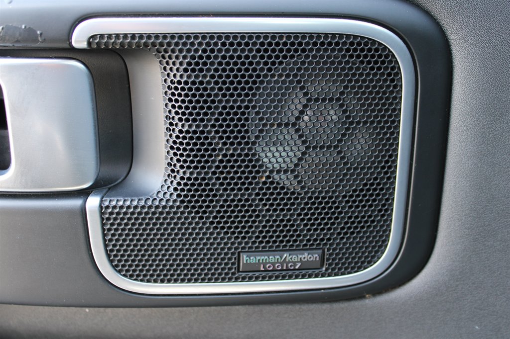 2010 Land Rover Range Rover HSE photo
