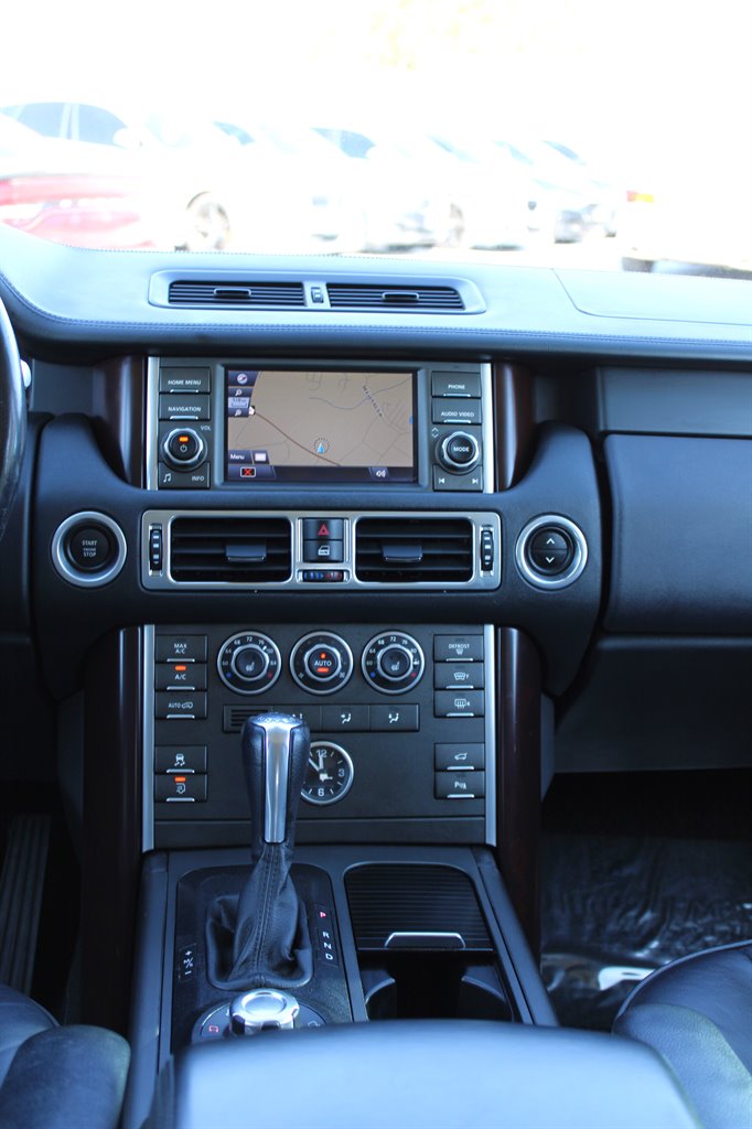 2010 Land Rover Range Rover HSE photo