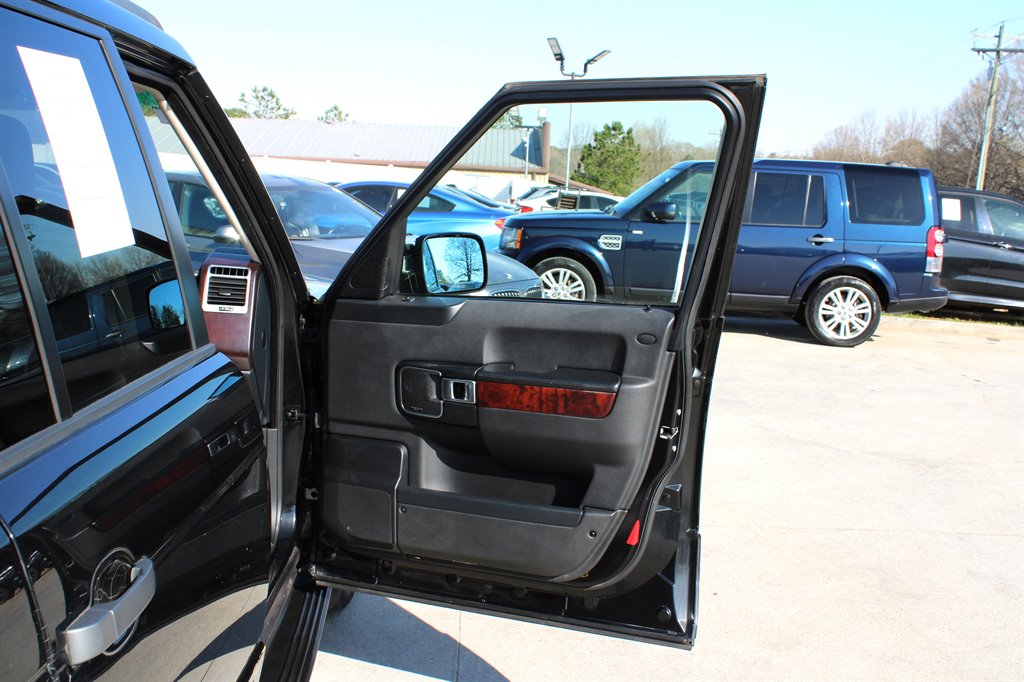 2010 Land Rover Range Rover HSE photo
