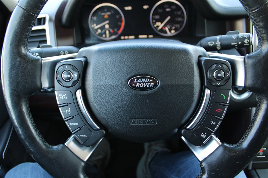 2010 Land Rover Range Rover HSE photo