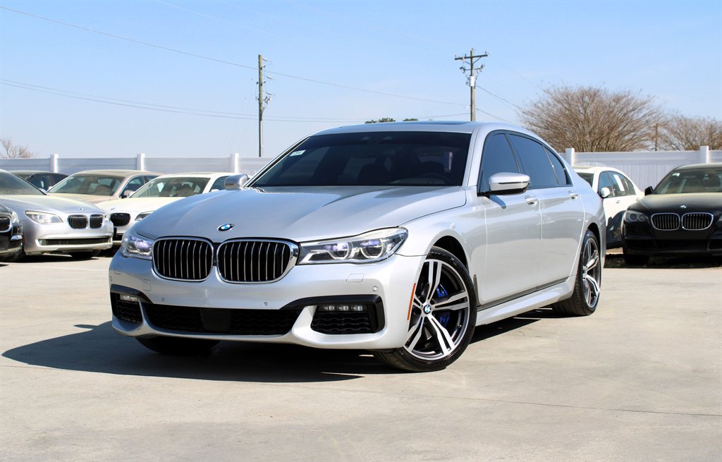 2016 BMW 7-Series 750xi photo