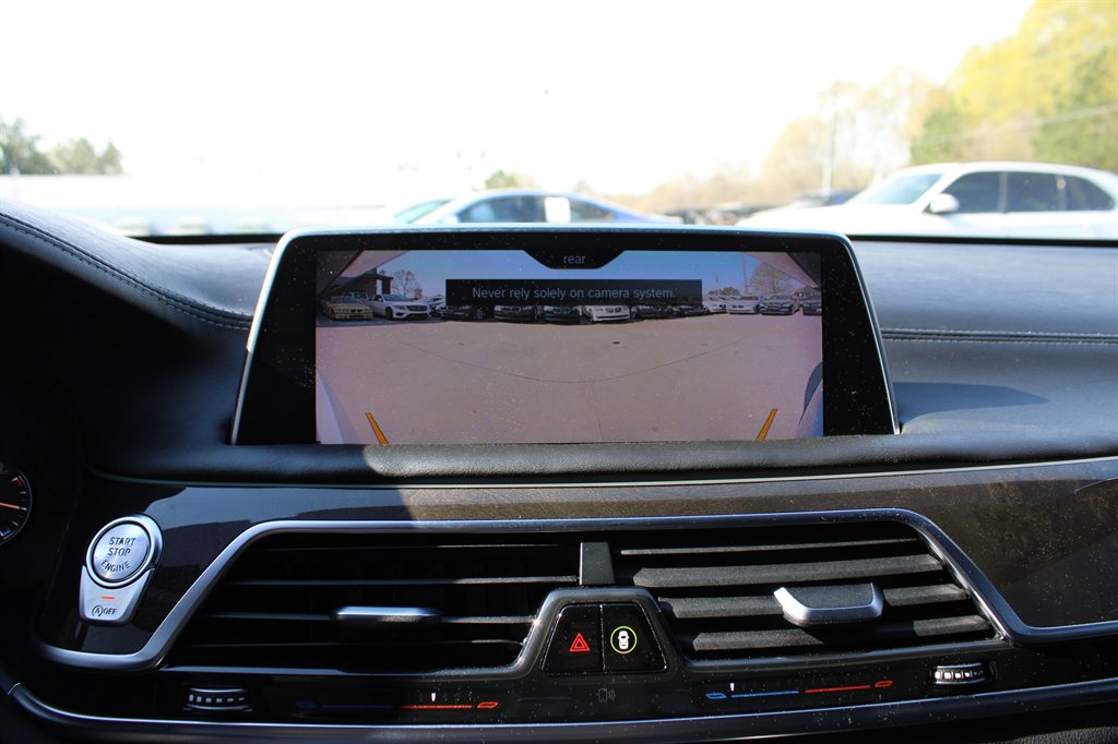 2016 BMW 7-Series 750xi photo