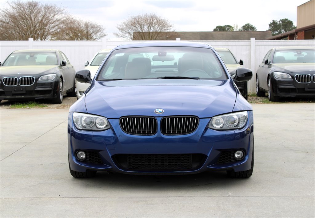 2013 BMW Legend 335is photo