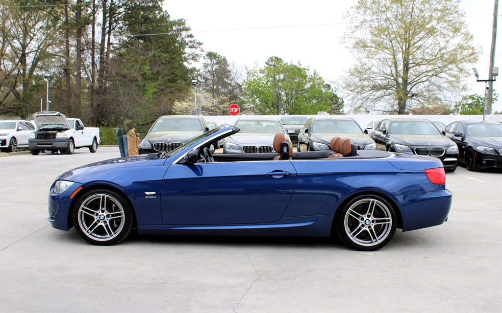 2013 BMW Legend 335is photo