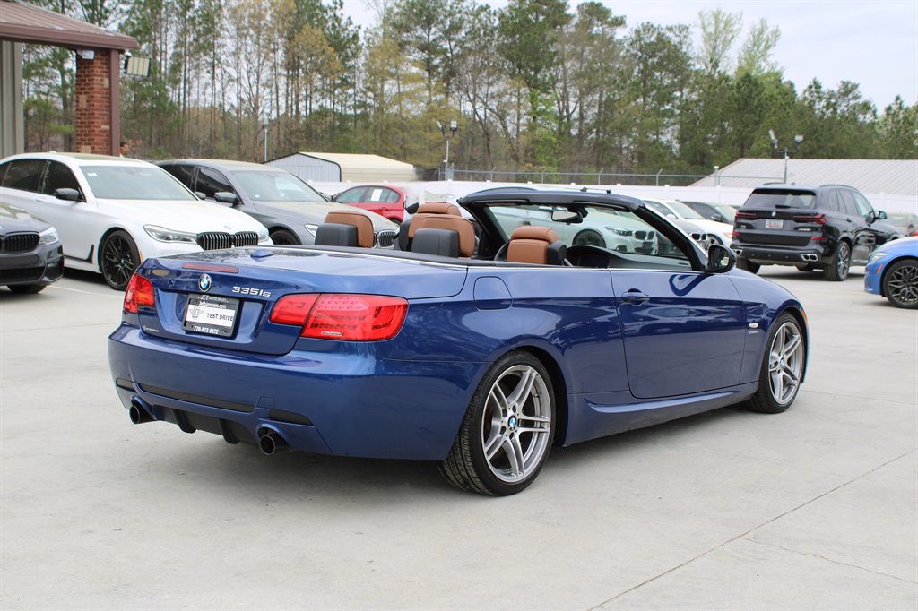 2013 BMW Legend 335is photo