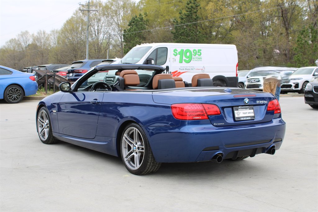 2013 BMW Legend 335is photo