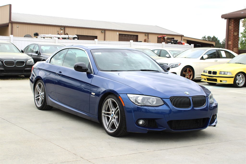 2013 BMW Legend 335is photo