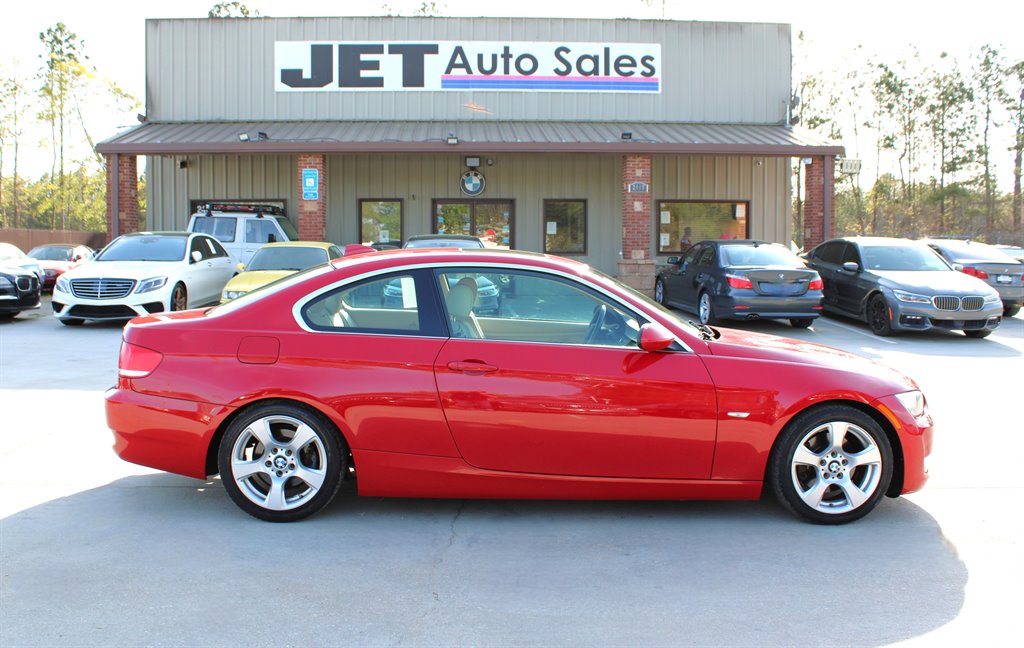 2009 BMW 3-Series 328i photo
