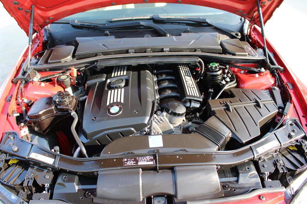 2009 BMW 3-Series 328i photo