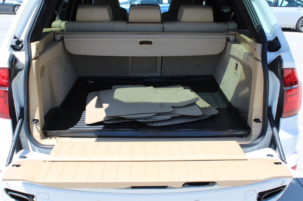2012 BMW X5 xDrive50i photo