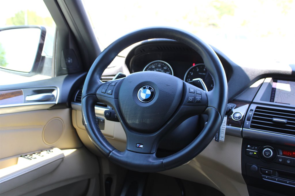 2012 BMW X5 xDrive50i photo
