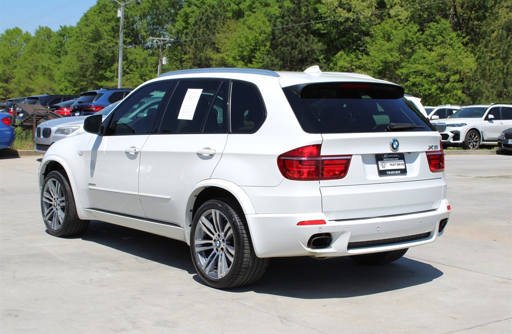 2012 BMW X5 xDrive50i photo