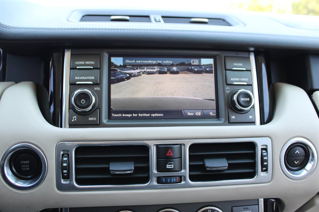 2012 Land Rover Range Rover HSE LUX photo