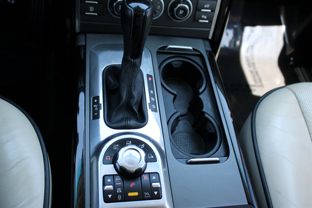 2012 Land Rover Range Rover HSE LUX photo