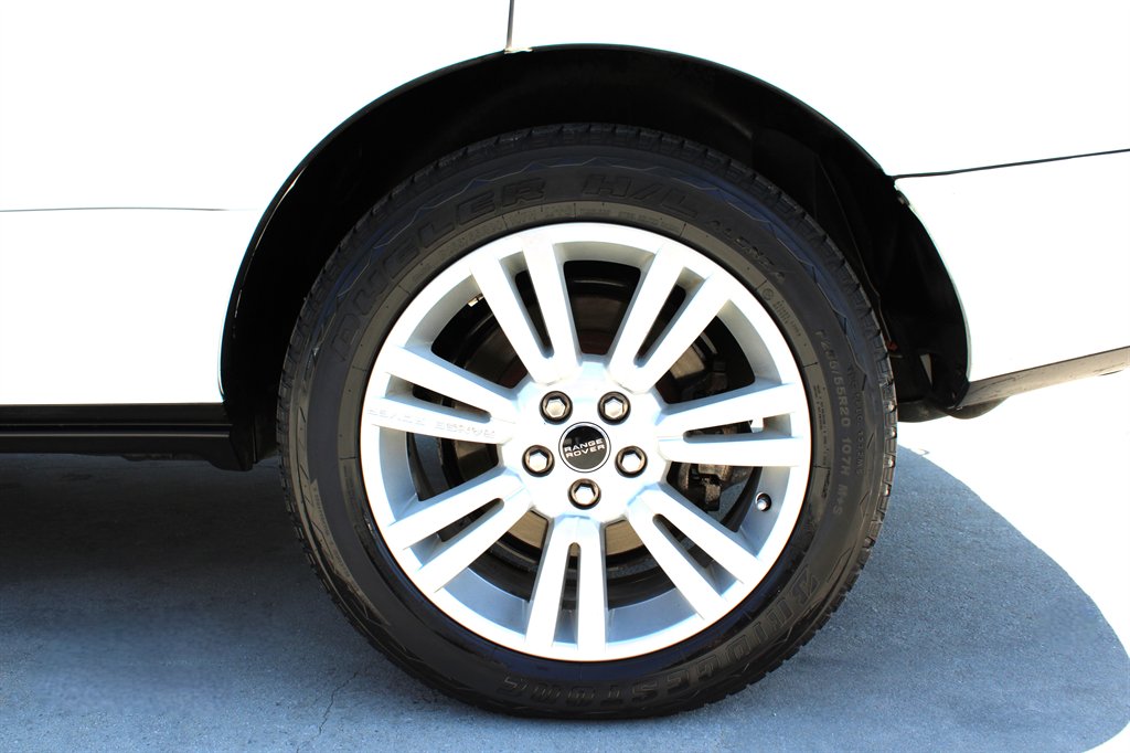 2012 Land Rover Range Rover HSE LUX photo