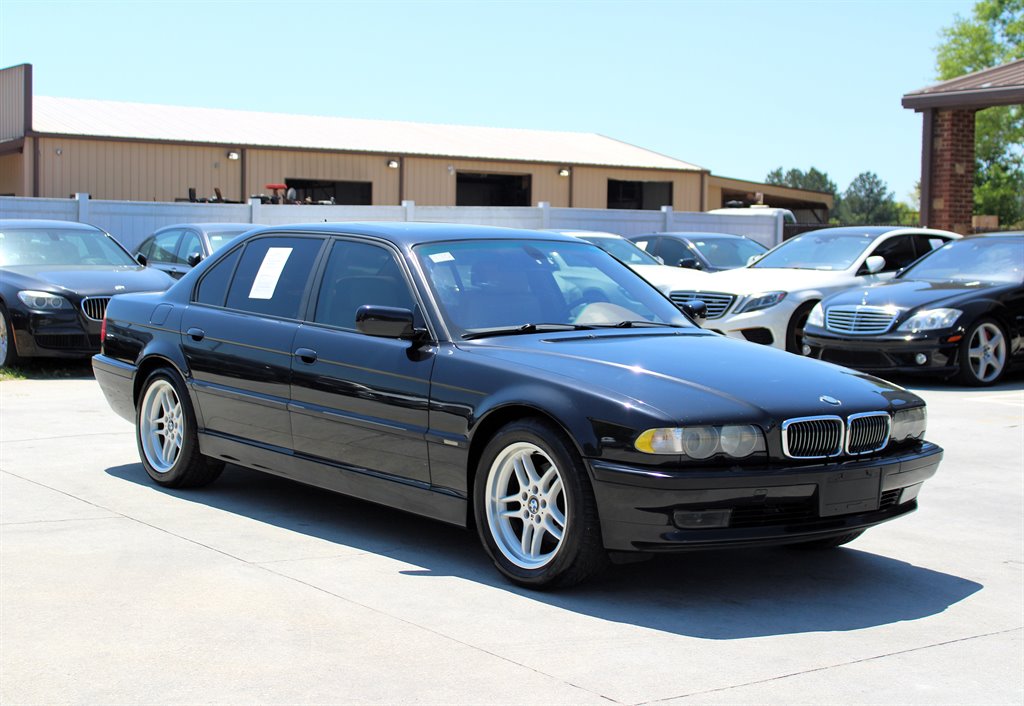 2001 BMW 7-Series 740iL photo