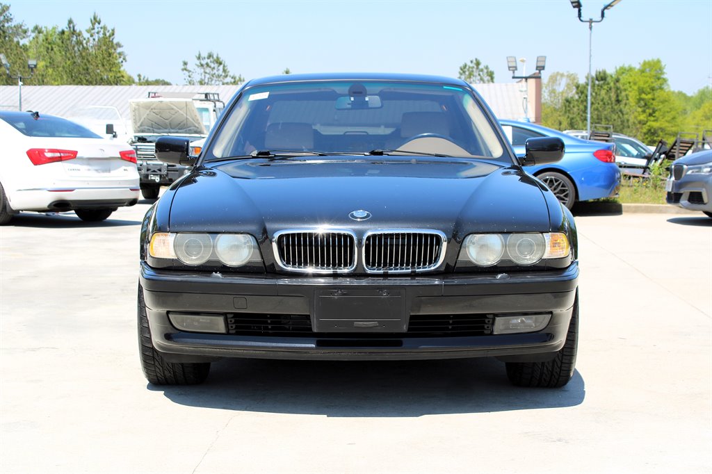 2001 BMW 7-Series 740iL photo