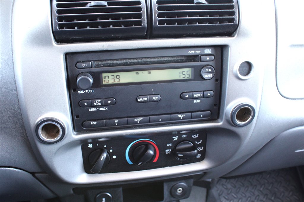2010 Ford Ranger XL photo