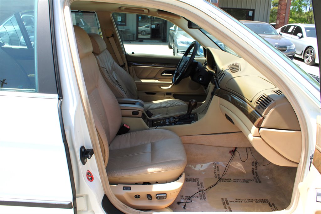 1998 BMW 7-Series 740iL photo