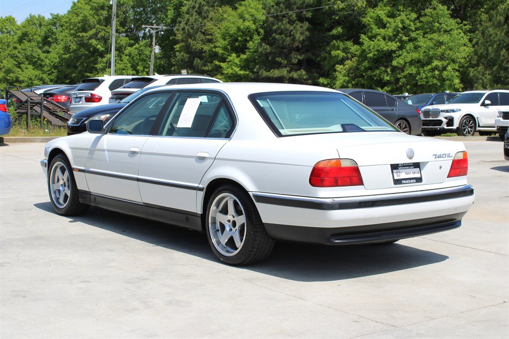 1998 BMW 7-Series 740iL photo