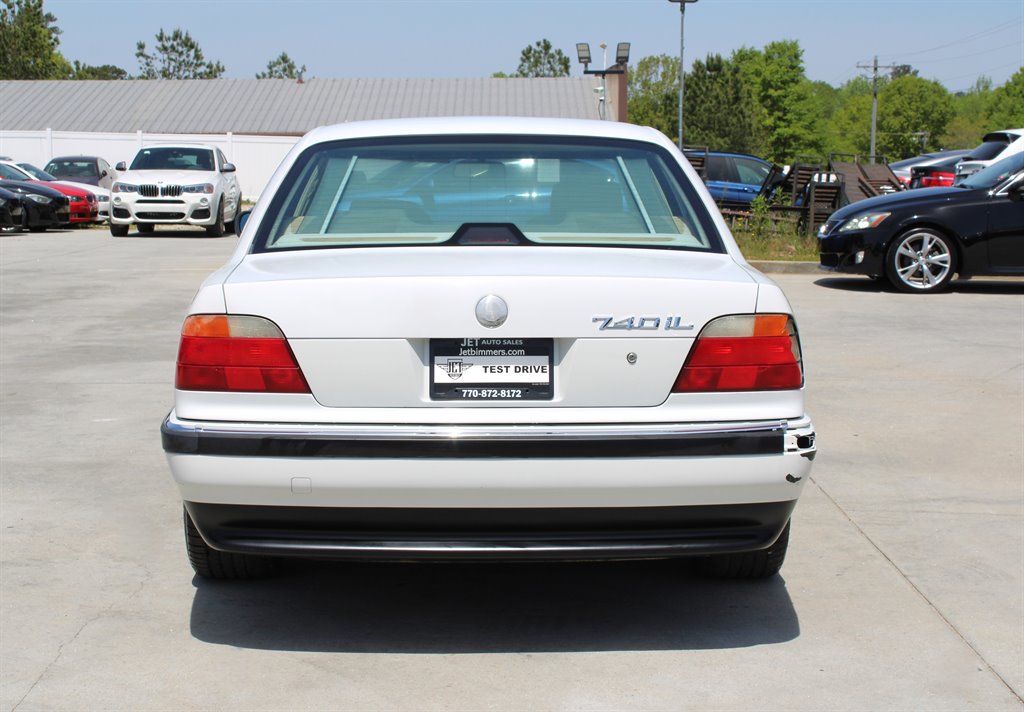 1998 BMW 7-Series 740iL photo