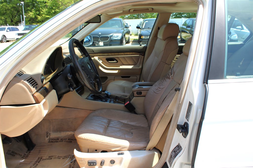 1998 BMW 7-Series 740iL photo