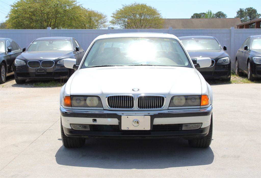 1998 BMW 7-Series 740iL photo