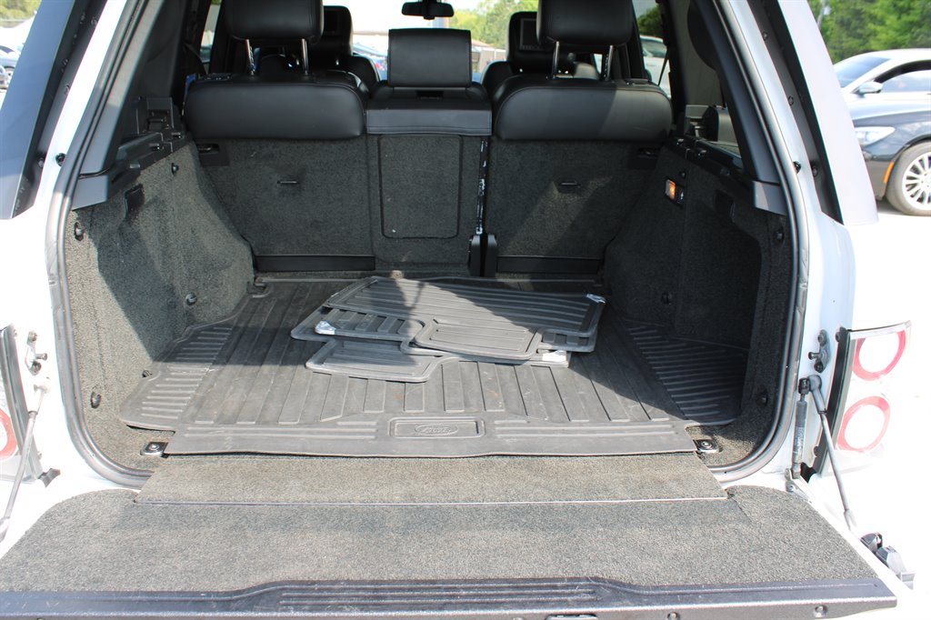 2012 Land Rover Range Rover Supercharged photo