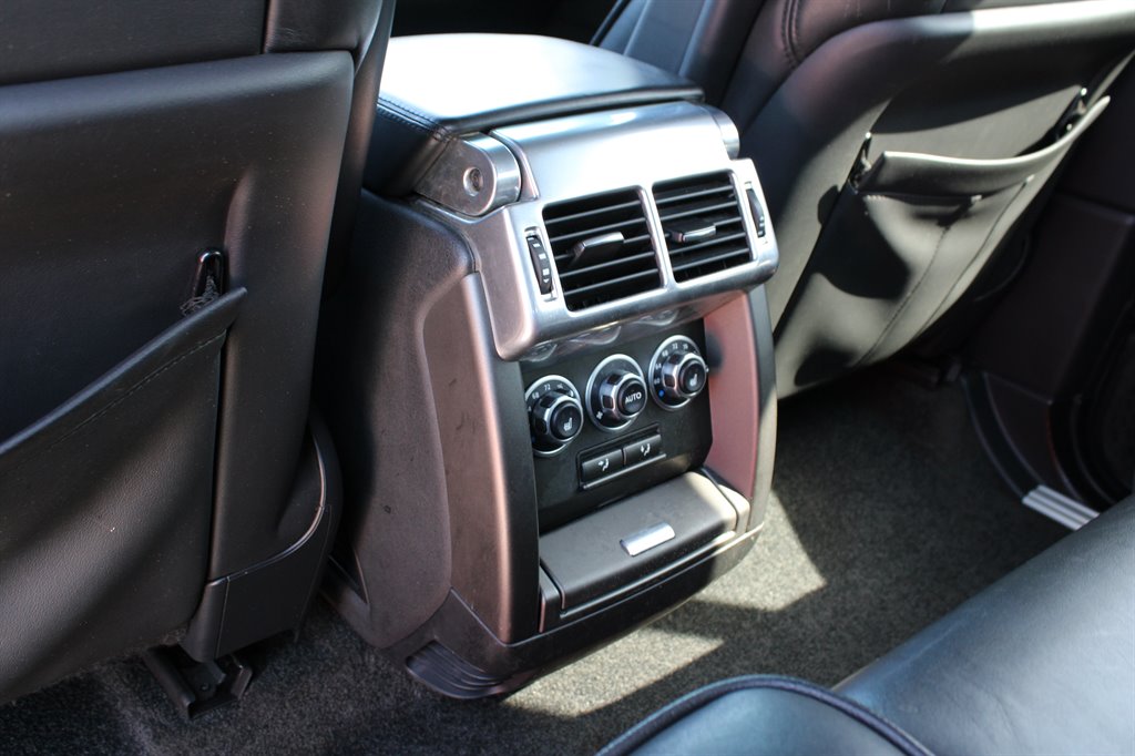 2012 Land Rover Range Rover Supercharged photo