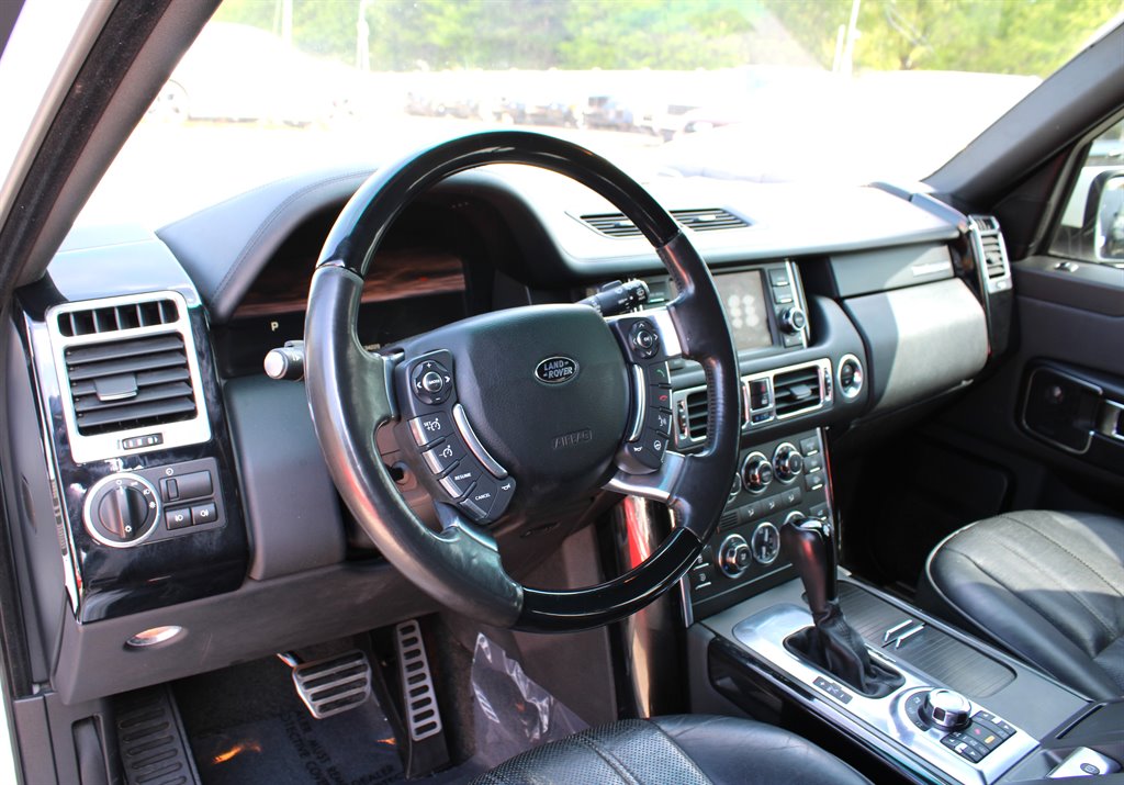 2012 Land Rover Range Rover Supercharged photo