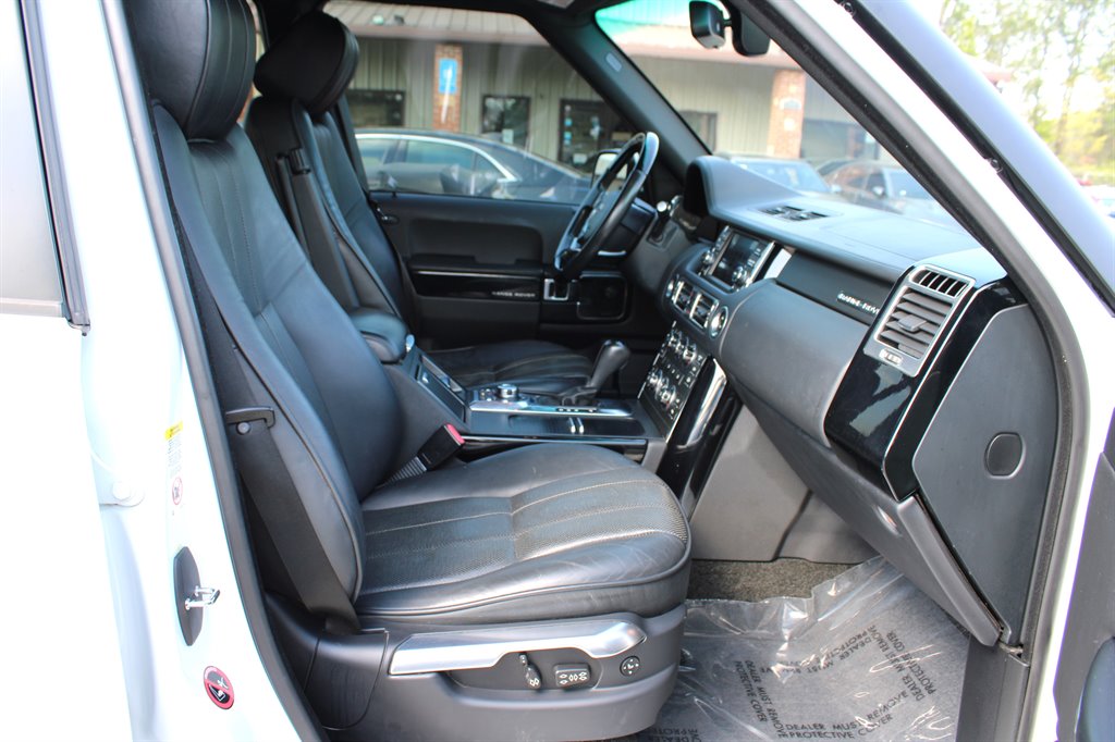 2012 Land Rover Range Rover Supercharged photo