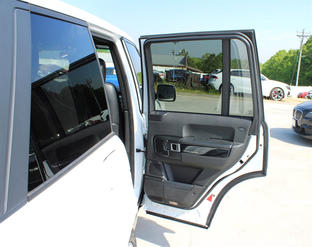 2012 Land Rover Range Rover Supercharged photo