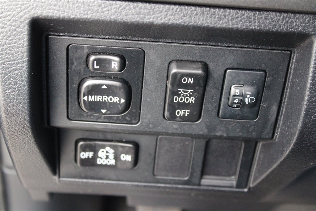 2014 Toyota Tundra SR5 photo